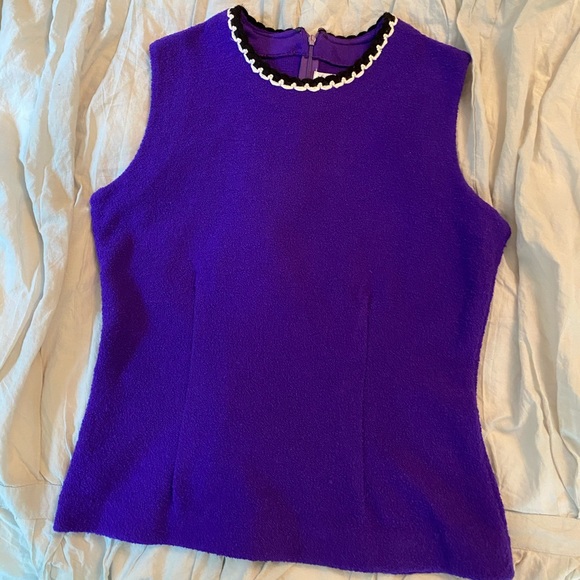 St. John Sweaters - St John Collection purple sleeveless top size 4